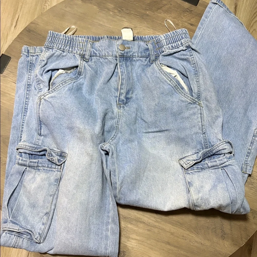 Woman’s no one cared Relaxed Light Blue Jeans cargo